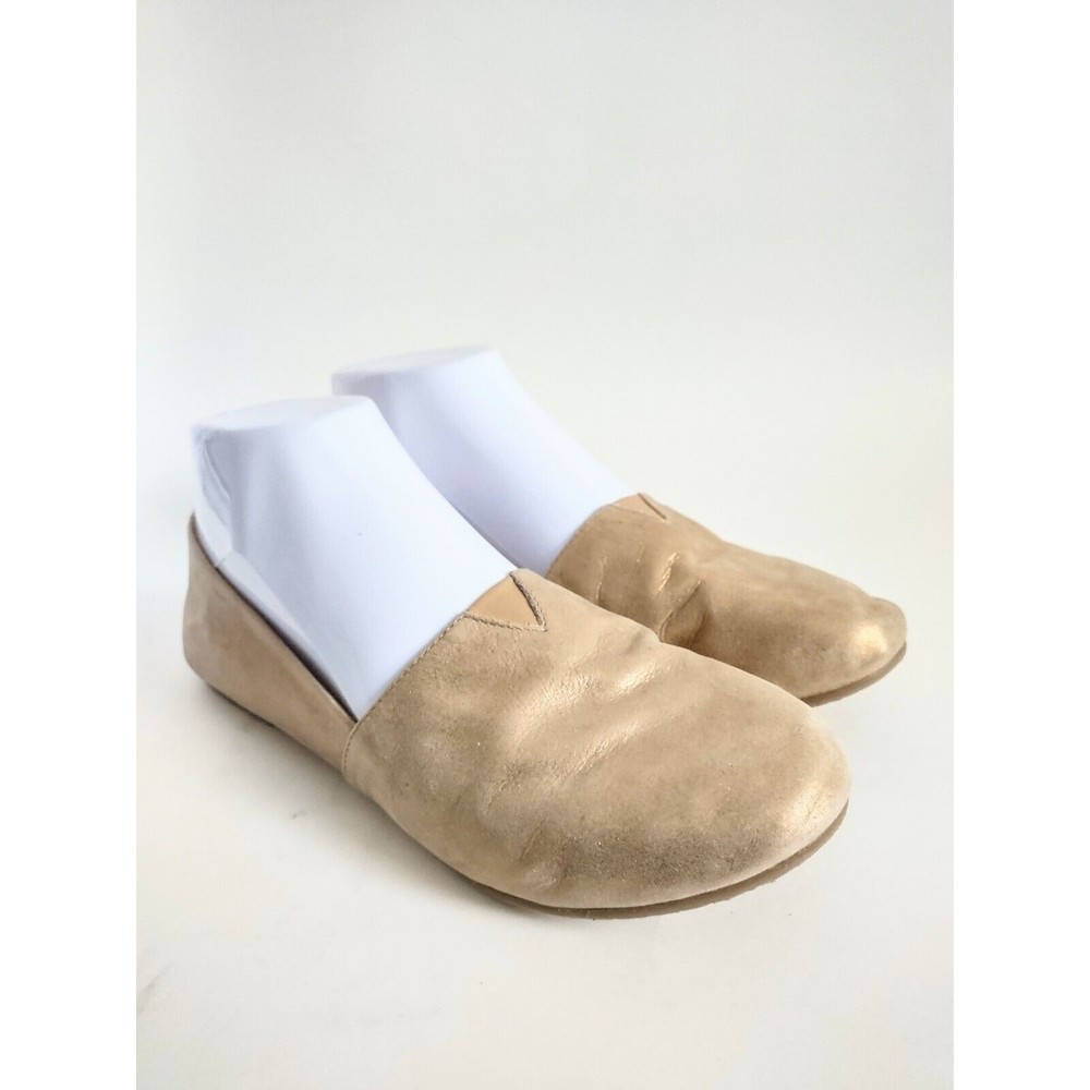 TKEES Metallic Gold Leather ‘Senny’ Slide Flats Women's 6.5 37.5 Retails $99 EUC